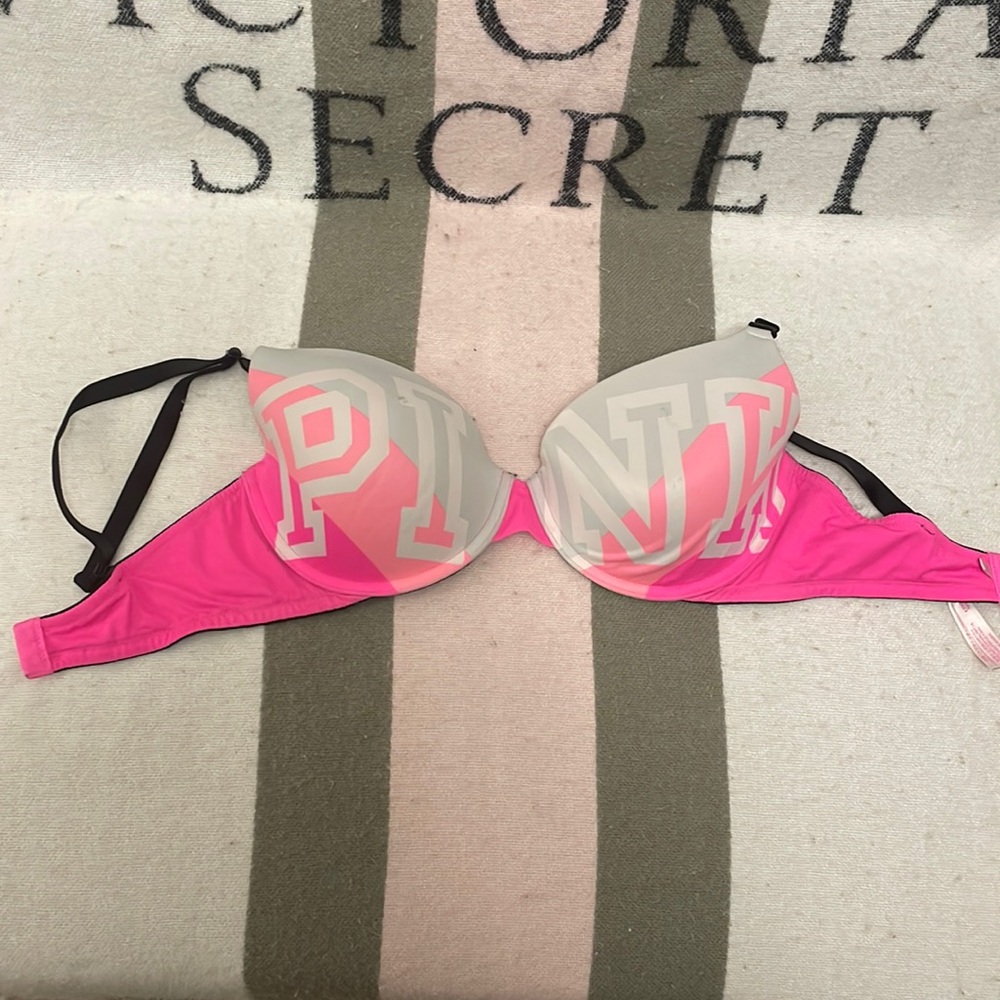 Victoria’s Secret pink bra